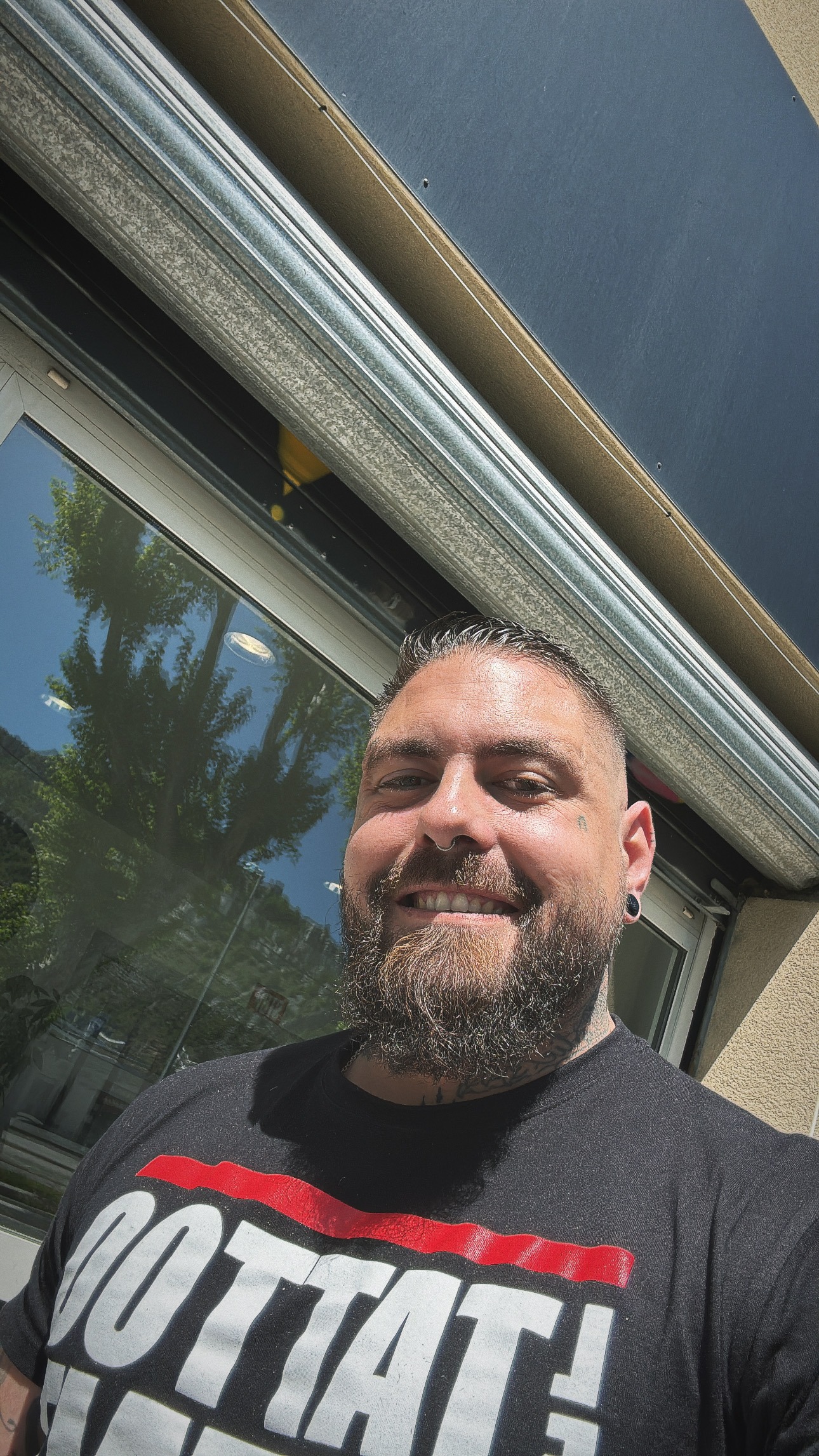 Isao, 38 ans, Saint-Aubin-Montenoy