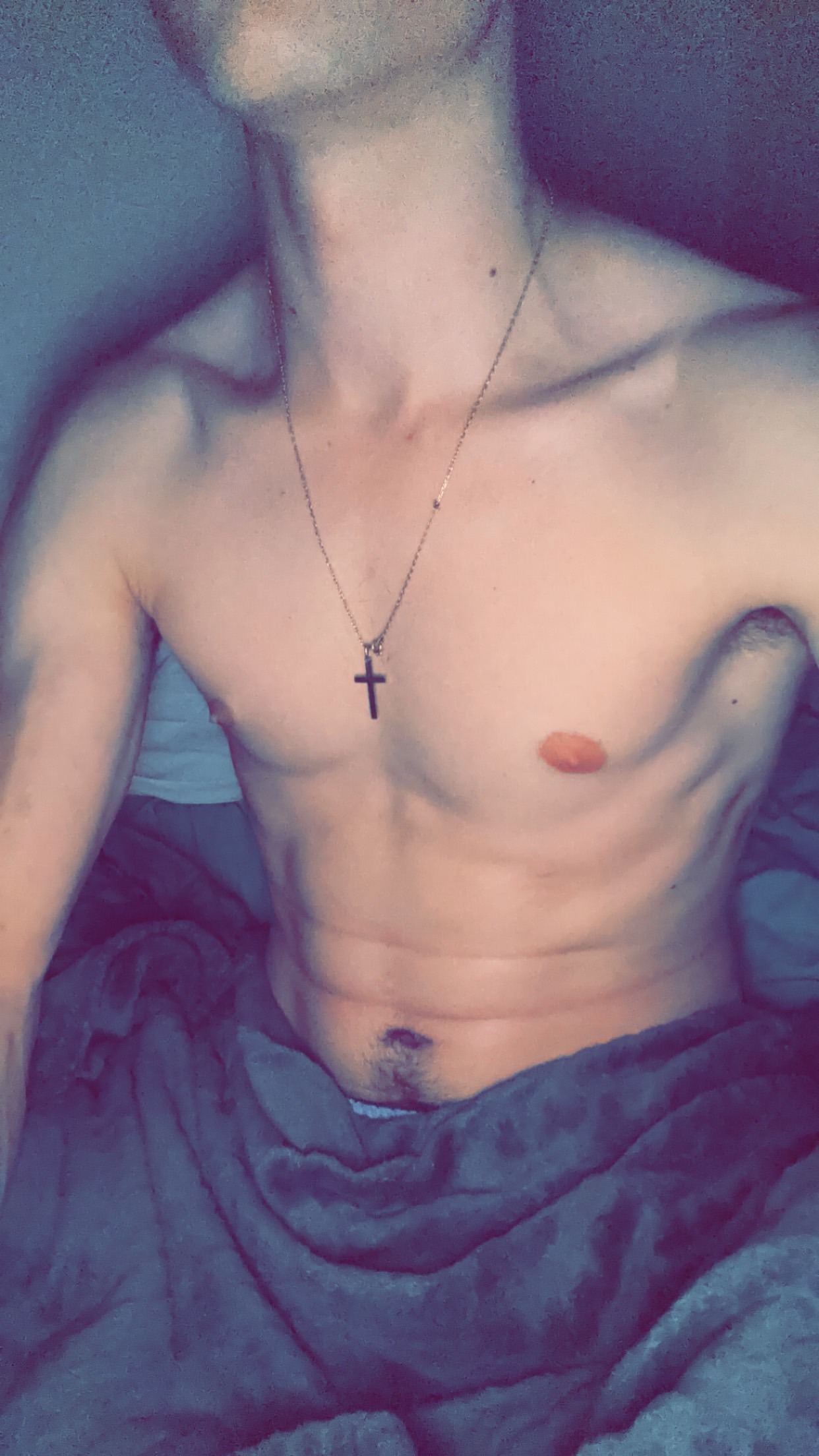 Adamo, 28 ans, Courcelles-sous-Moyencourt