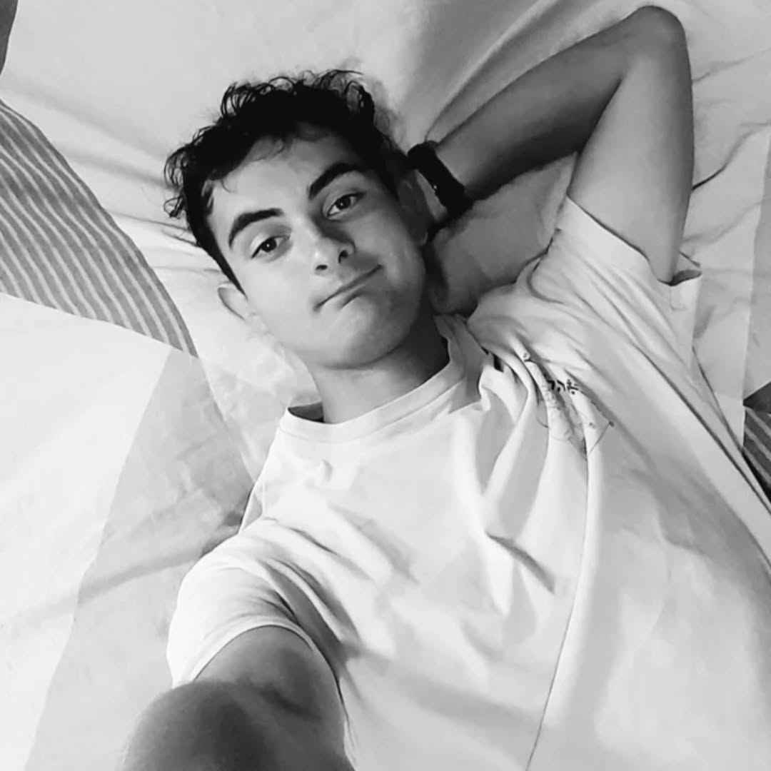 Aziz, 22 ans, Villers-Bretonneux